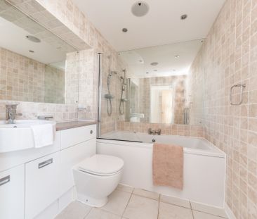 3 bedroom apartment to rent - Photo 3