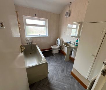 3 Bed Terraced House, Runnymede Road, B11 - Photo 2