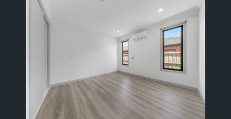 Perfect Family Living in a Prime Beveridge Location- Mandalay Village! - Photo 4