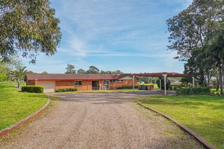 5 Beacon Hill Road, Windella NSW 2320 - Photo 2