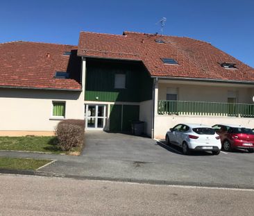 Location - Appartement T3 - 78 m² - Damprichard - Photo 3