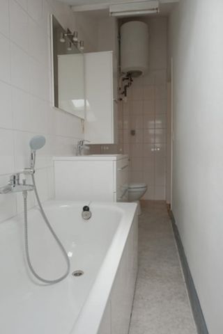 Appartement te huur - Foto 4