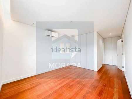 4 room luxury Apartment for rent in Matosinhos, Portugal - Photo 2