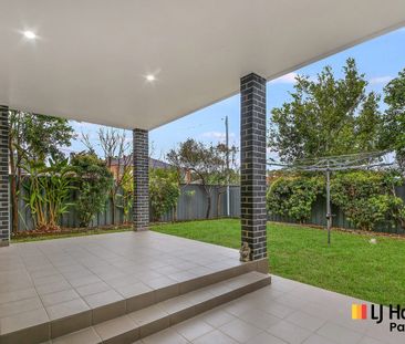 Spacious Corner Duplex with Modern Comforts & Convenience - Photo 6