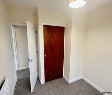 3 bedroom property to rent in Frome - Photo 3