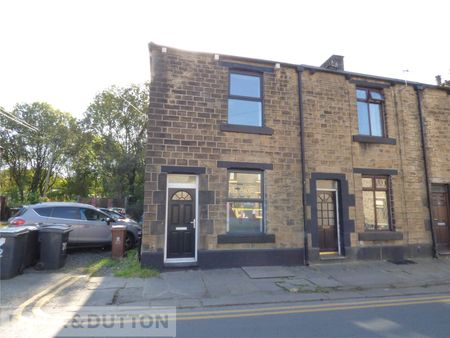 Chew Valley Road, Greenfield, Saddleworth, OL3 - Photo 2