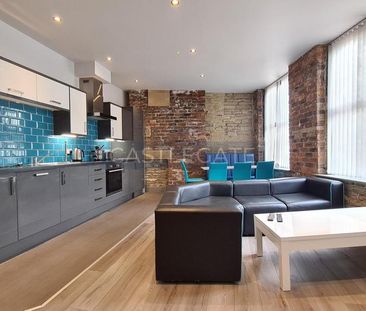 1 bedroom in a flat share to rent - Photo 1