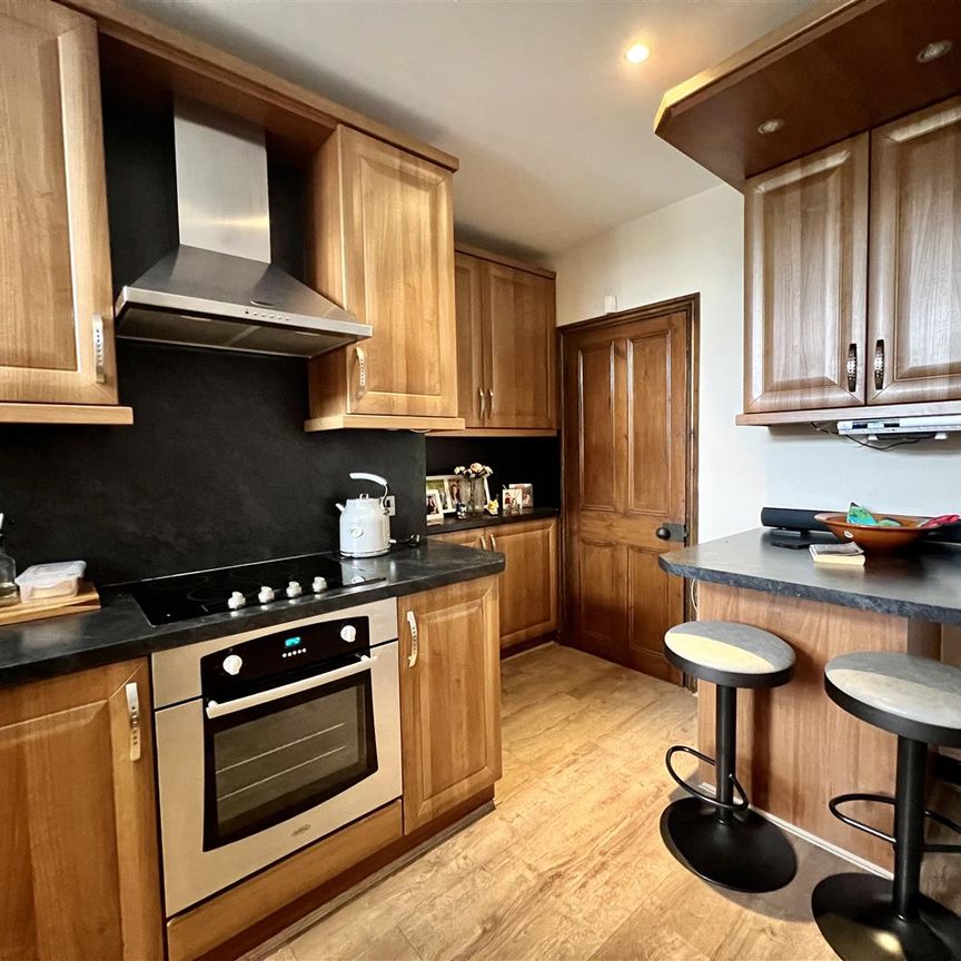 Birdwell, Thornley Villas, S70, Barnsley - Photo 1