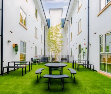 Classic Studio – Limited View - Photo 3