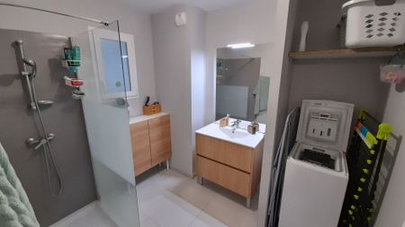 Onet le Chateau - T2 Meublé avec terrain + parking réservé - Photo 2