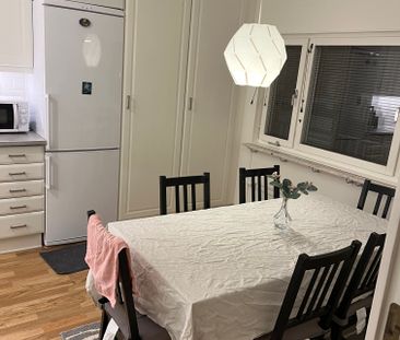 Luftskeppsgatan, Skarpnäck - Photo 3