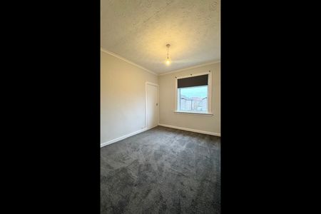 3 Bed Flat, Ashcroft Drive, G44 - Photo 3