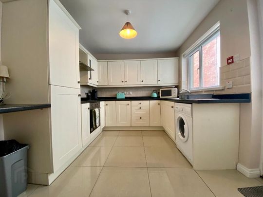 14 Stranmillis Gardens, Belfast, BT9 5AS - Photo 1