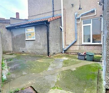 7 bedroom house share to rent - Photo 5