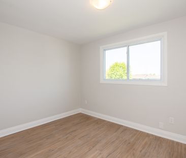 Spacious 1 Bedroom Apartment in Welland - Photo 6