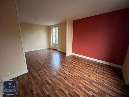 Location Appartement 3 pièces 87m² CHAMALIERES 63400 - Photo 3