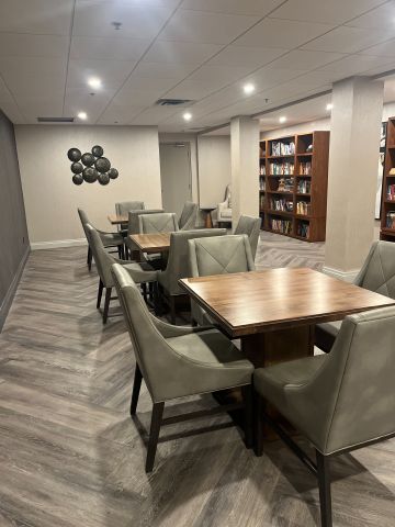 For Lease - 1 Leaside Park Drive Unit# 419, Toronto, Ontario - Photo 3