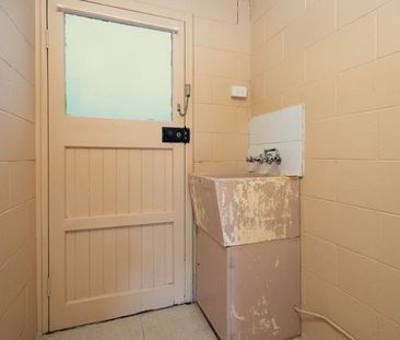 2/18 Lendrum St Newtown - Photo 5