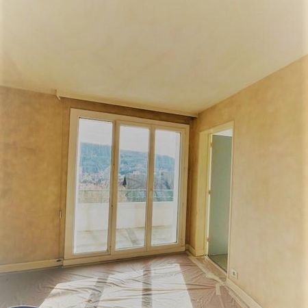 Location Appartement 5 pièces 78m² GAP 05000 - Photo 4