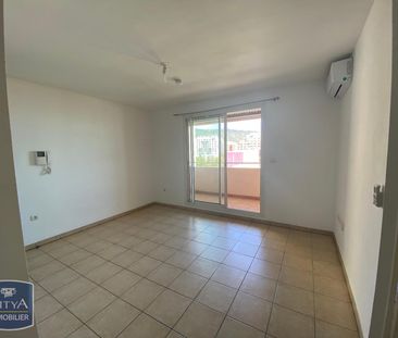 Location Appartement 2 pièces 39m² ST DENIS 97400 - Photo 1