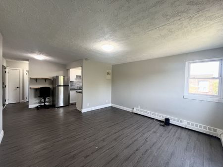 For Lease - 106 King Edward Avenue Unit# 7, London South, Ontario - Photo 2
