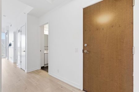 For Lease - 2212 Lake Shore Boulevard Unit# 3010, Toronto, Ontario - Photo 2