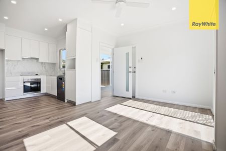 BRAND NEW TWO BED, TWO BATH GRANNY FLAT! - Photo 4