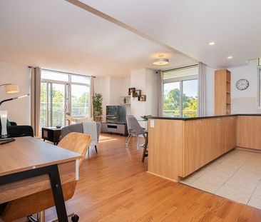 Avenue Atwater - Photo 2