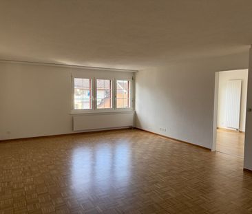 Charmante 3.5-Zimmer-Wohnung mit Balkon in Lachen SZ - Foto 1