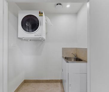 602/1D Themeda Avenue, Tallawong NSW 2762 - Apartment For Rent | Do... - Photo 4