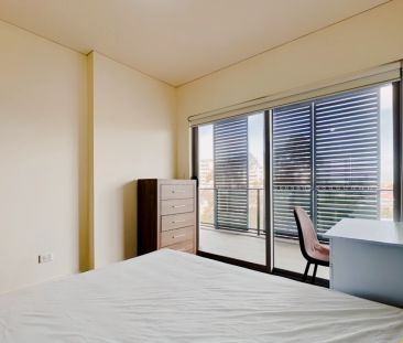 3 bed 2 bath-small single room - Photo 5