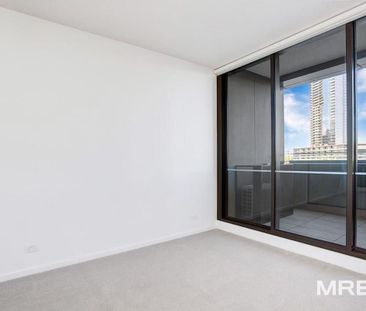 106S/883 Collins Street, Docklands - Photo 2