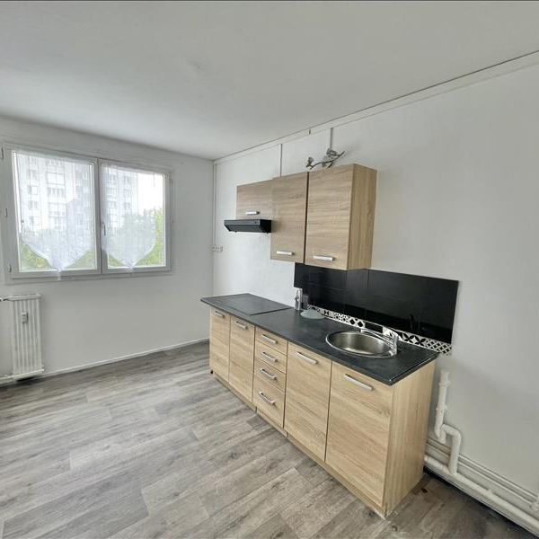 2 pièces - 49,5 m² - 5ème étage - Colocation non autorisée - Photo 1