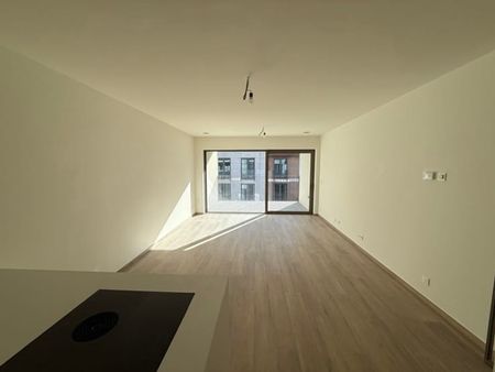 Appartement te huur - Foto 2