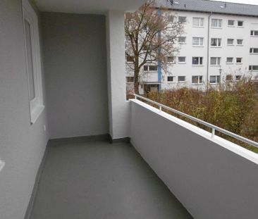 Geräumig, modern, ruhig gelegen - Photo 1