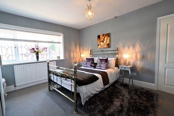 3 bedroom semi-detached house to rent - Photo 1