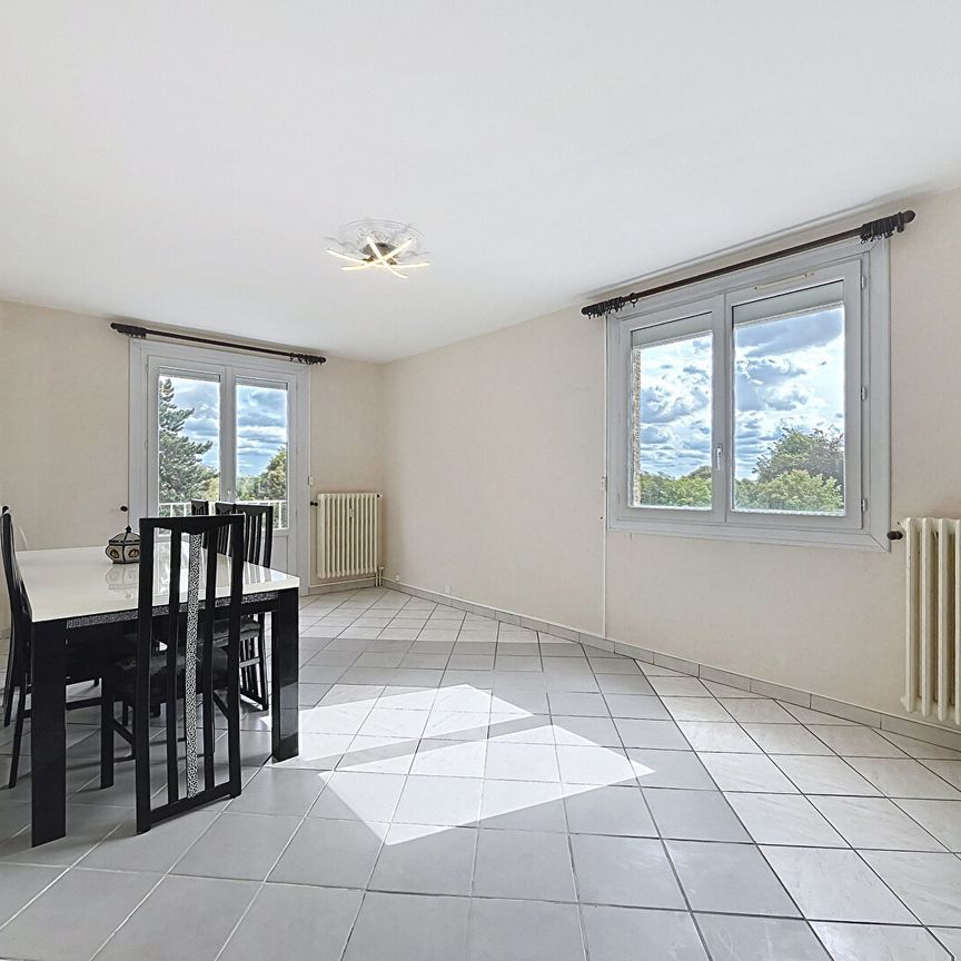 Location Maison 1 pièce 9m² HEROUVILLE ST CLAIR 14200 - Photo 1