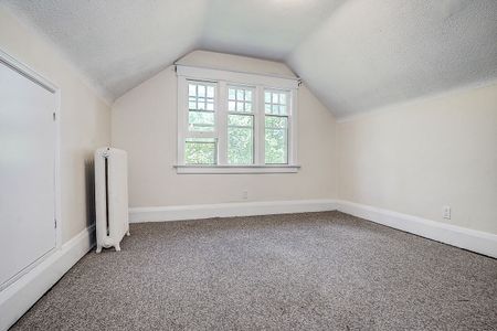 For Lease - 92 Neville Park Boulevard Unit# Upper Unit, Toronto, Ontario - Photo 5