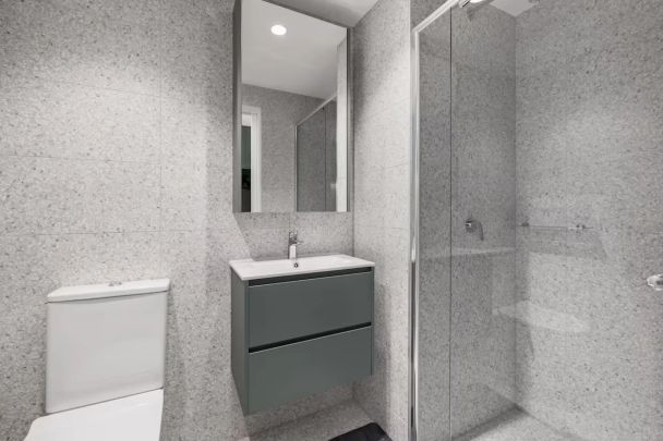 Luxury studio just 700m from Ashfield Station 208 is available soon - Photo 1