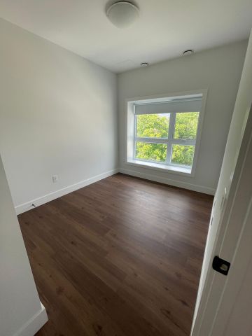 For Lease - 1000 Lackner Place Unit# 613, Kitchener, Ontario - Photo 3