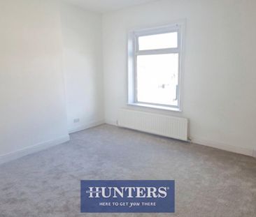 3 bedroom House To Let - Photo 2