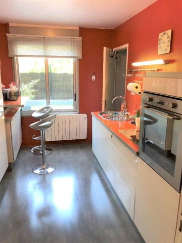 Location Appartement 3 pièces 65m² ST CHAMOND 42400 - Photo 5