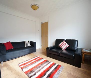 14 Ffordd Tegid - Photo 3