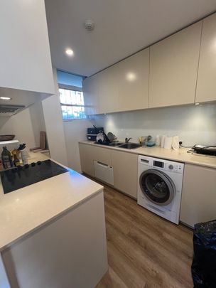 Double Bay - Photo 1