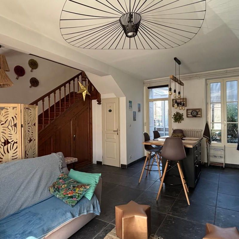 Location Maison 3 pièces 67m² LA ROCHELLE 17000 - Photo 1