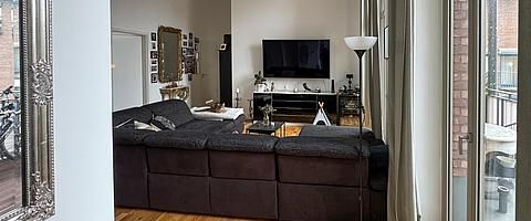 Elegantes Wohnen im Kloster - Gehobene 3 Zimmerwohnung mit zwei Balkonen und Blick in die Ferne! - Foto 1