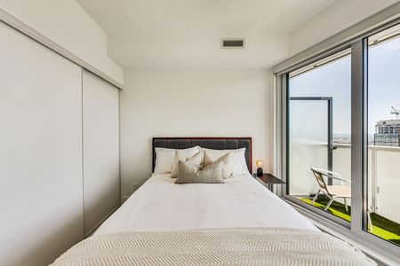 For Lease - 403 Church Street Unit# 4002, Toronto, Ontario - Photo 5