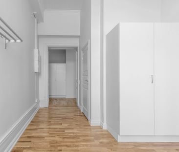 Västeråsvägen 170 A - Photo 1