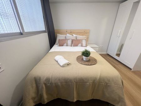 Carrer del Bisbe Jaime Pérez, Valencia, Valencian Community 46006 - Photo 5