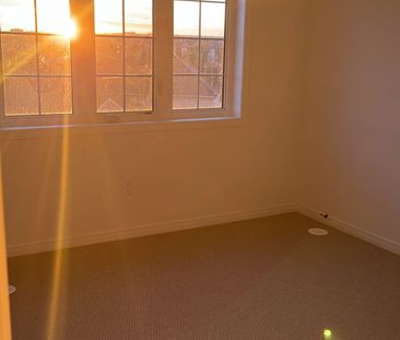 For Lease - 4360 Ebenezer Road, Brampton, Ontario - Photo 4